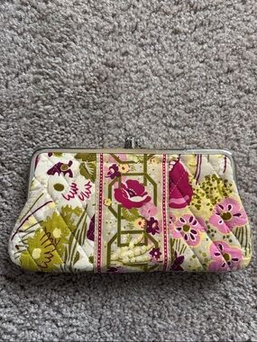 Vera Bradley Floral Quilted Clasp Clutch